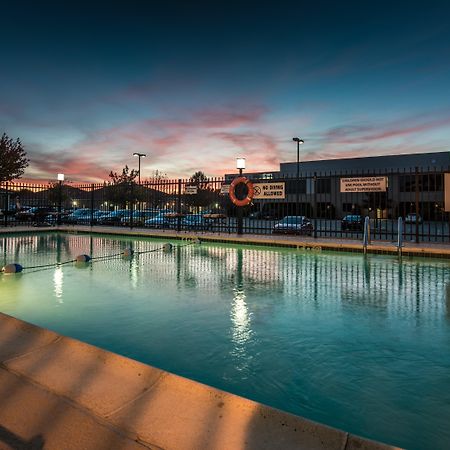 Holiday Inn Express Hotel & Suites Plano West - Frisco By Ihg Dış mekan fotoğraf