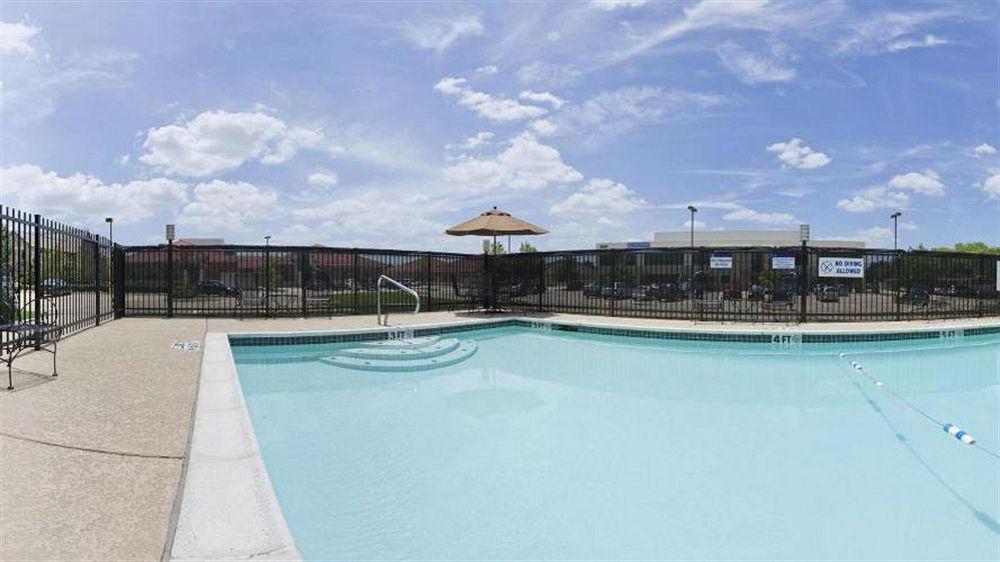 Holiday Inn Express Hotel & Suites Plano West - Frisco By Ihg Dış mekan fotoğraf