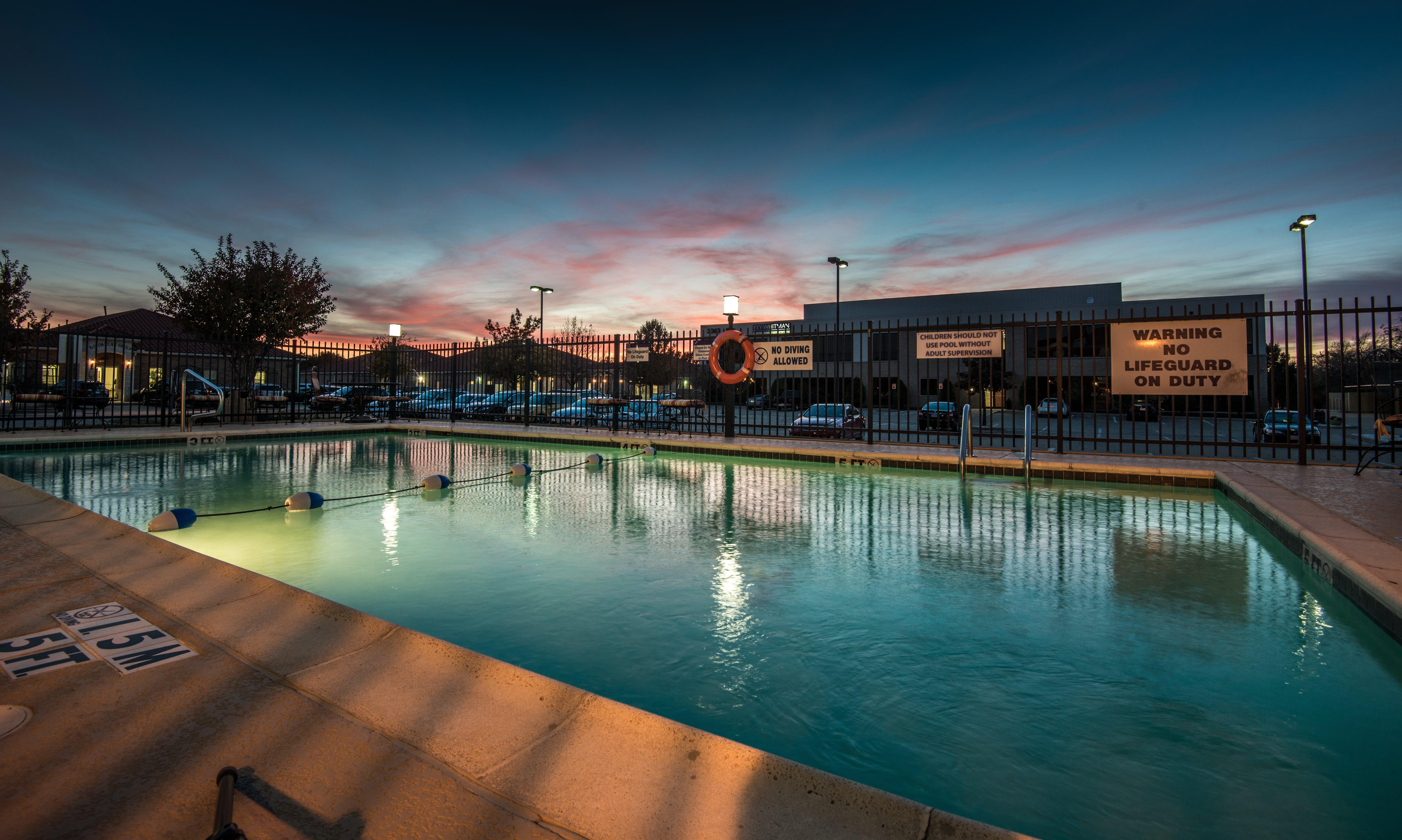 Holiday Inn Express Hotel & Suites Plano West - Frisco By Ihg Dış mekan fotoğraf