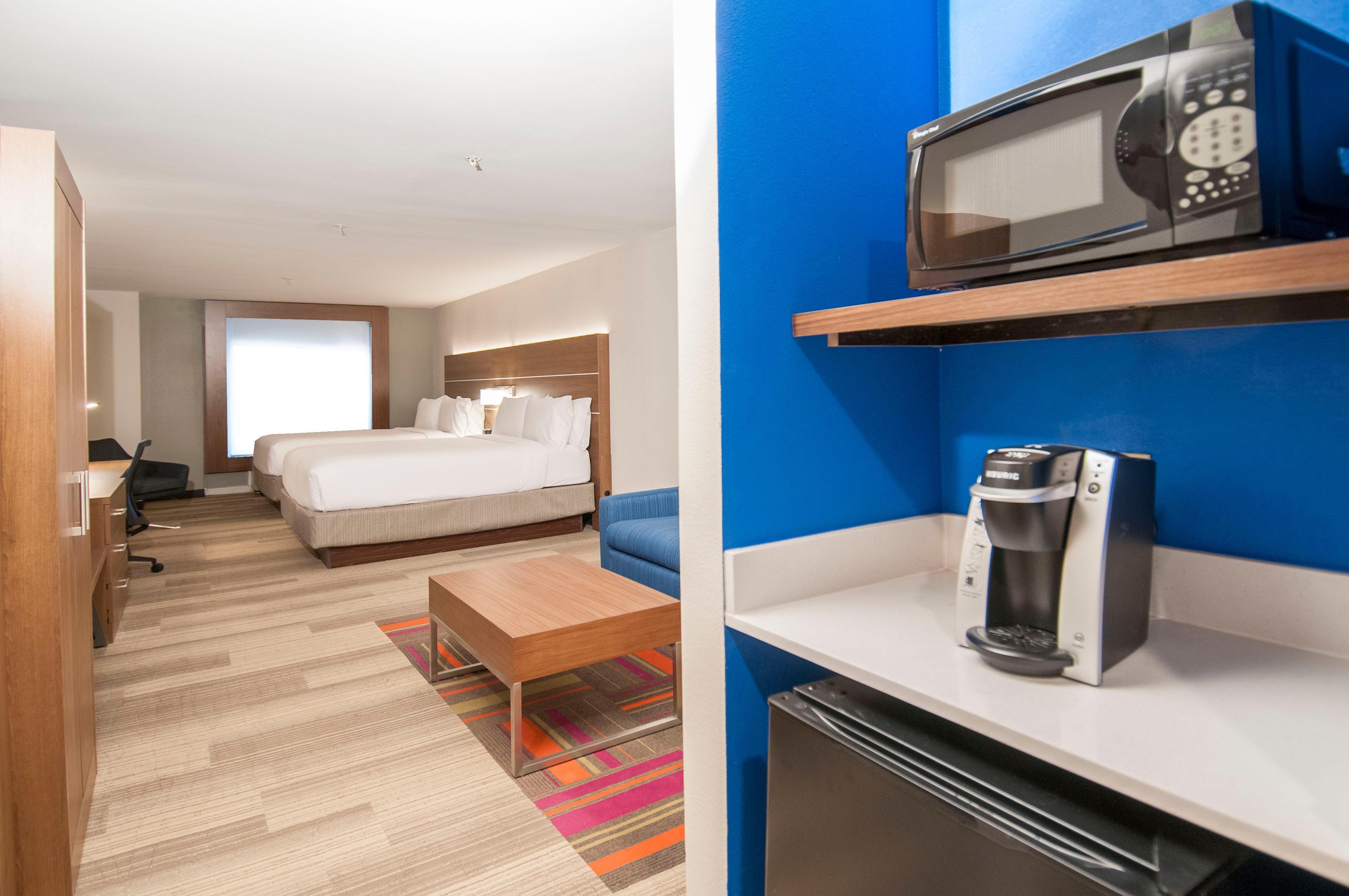 Holiday Inn Express Hotel & Suites Plano West - Frisco By Ihg Dış mekan fotoğraf