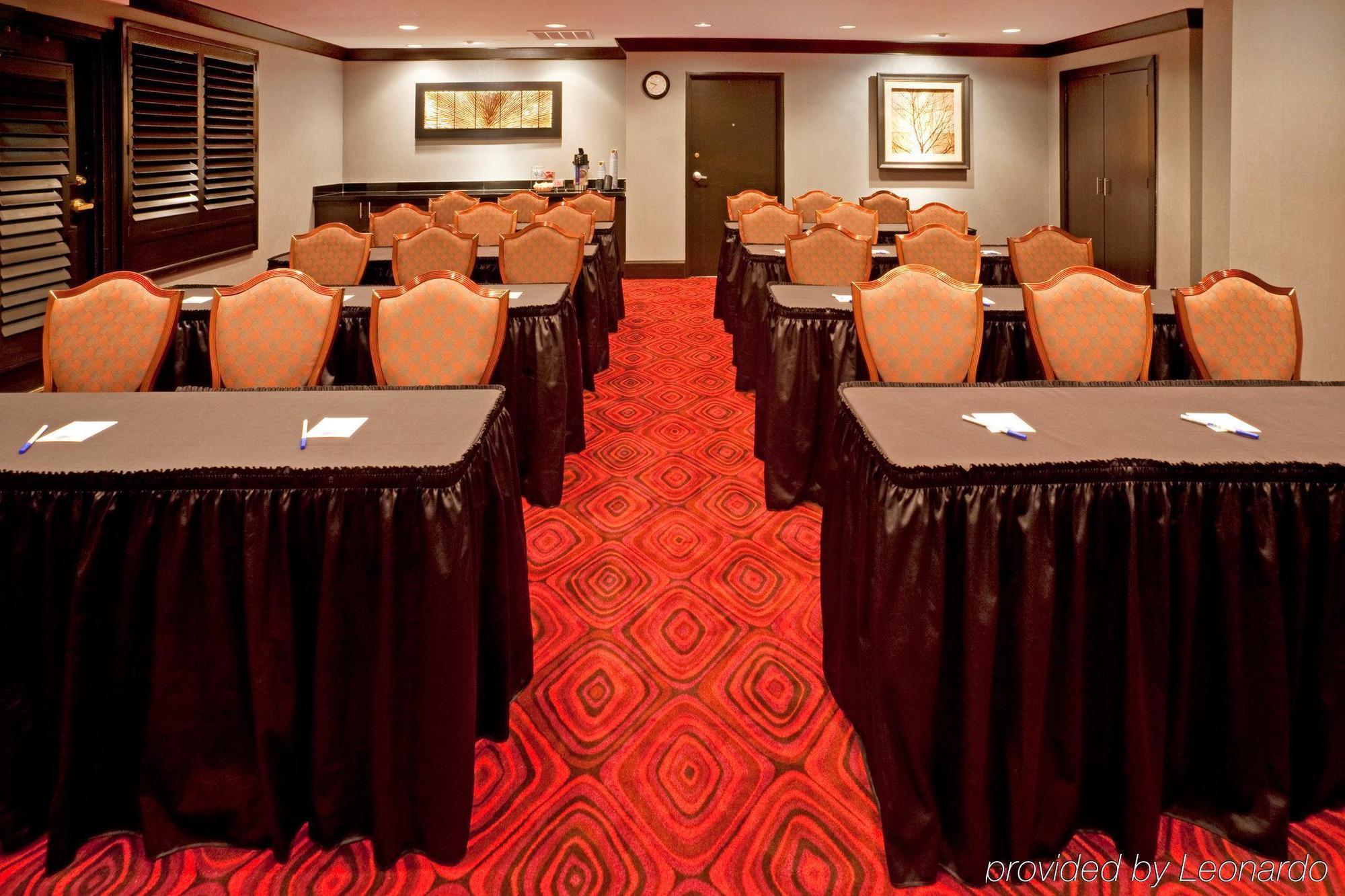 Holiday Inn Express Hotel & Suites Plano West - Frisco By Ihg Konforlar fotoğraf