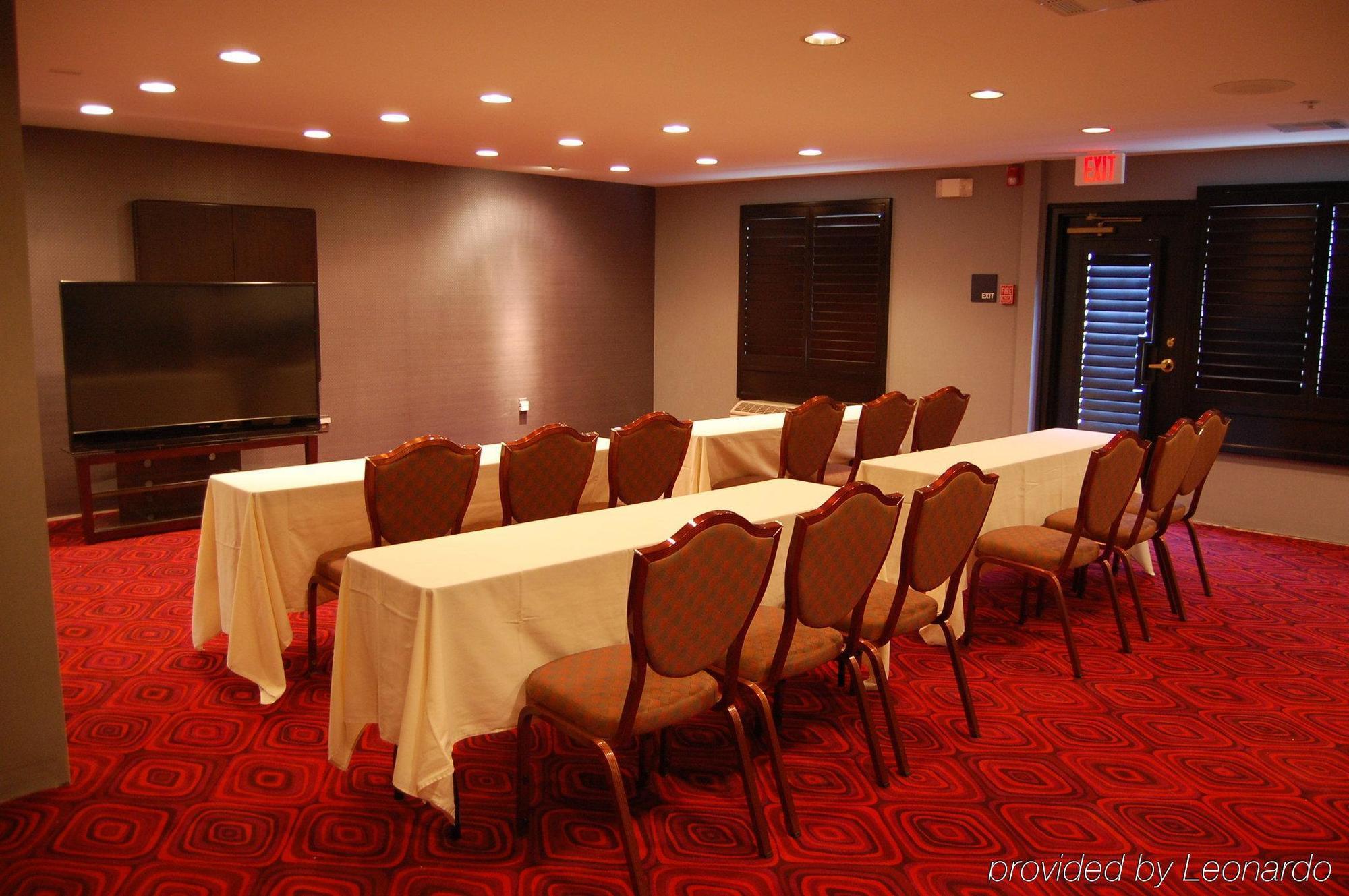 Holiday Inn Express Hotel & Suites Plano West - Frisco By Ihg Konforlar fotoğraf