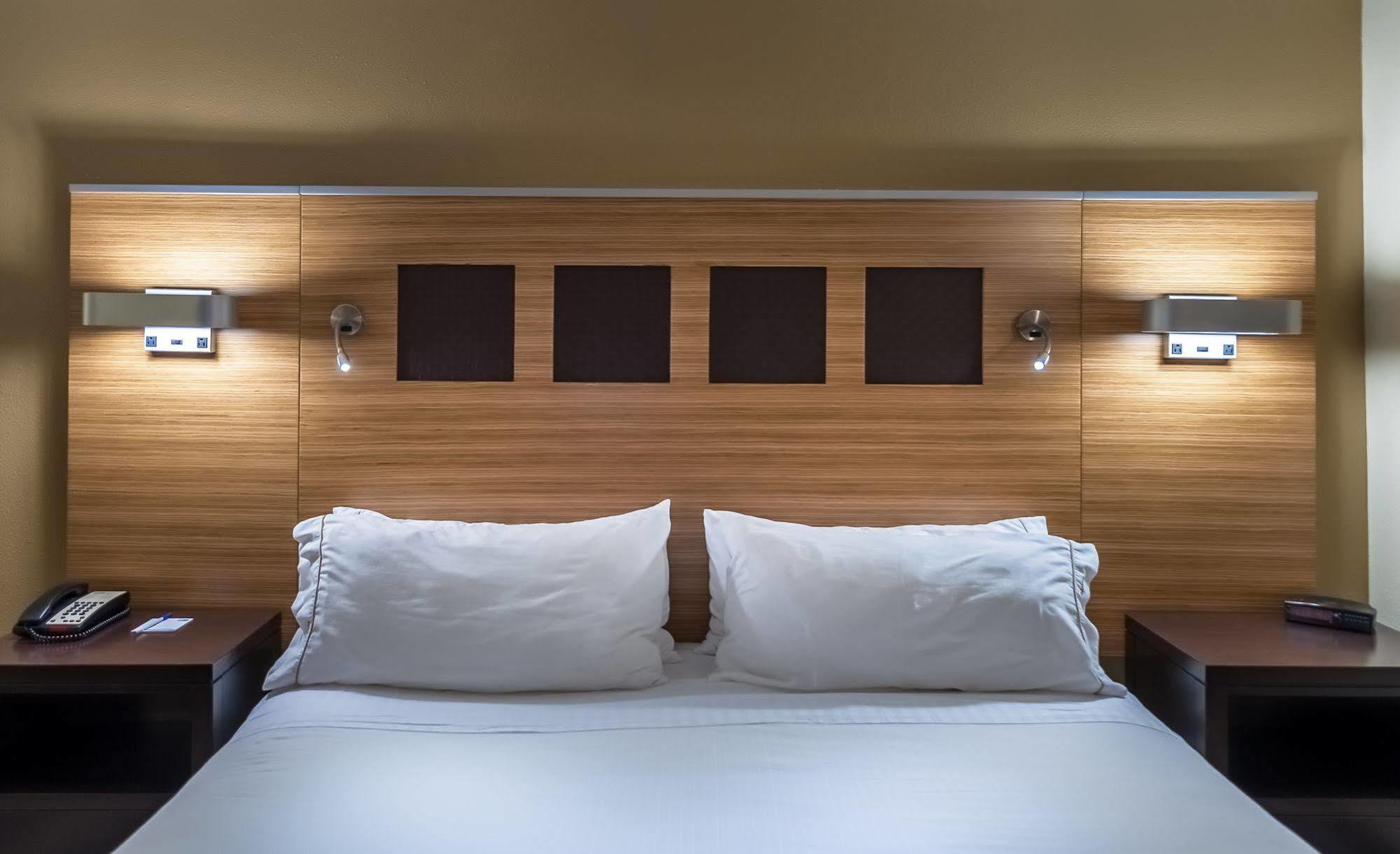 Holiday Inn Express Hotel & Suites Plano West - Frisco By Ihg Dış mekan fotoğraf