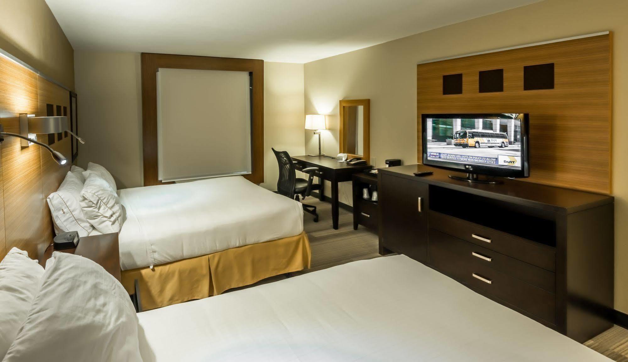 Holiday Inn Express Hotel & Suites Plano West - Frisco By Ihg Dış mekan fotoğraf