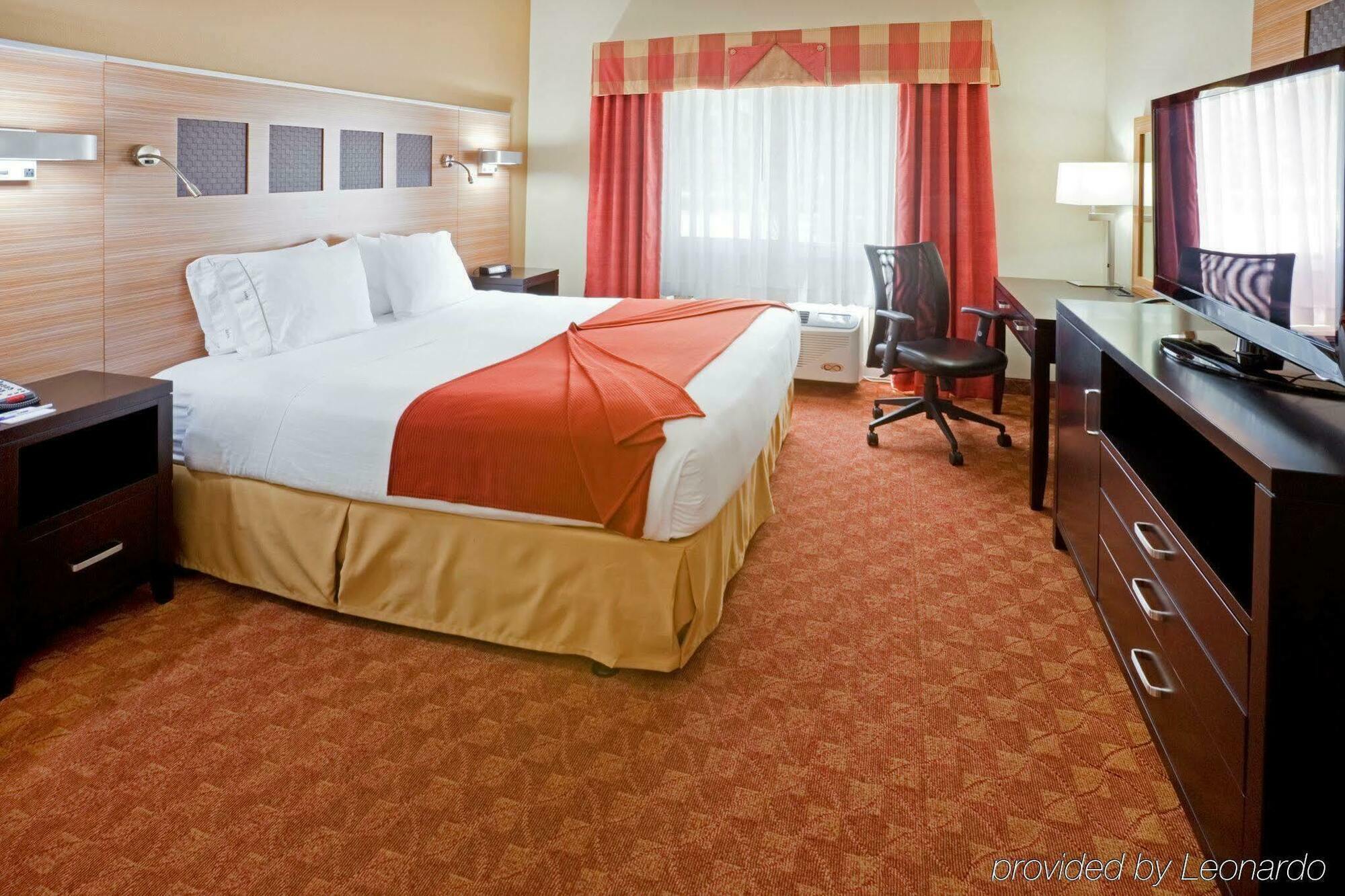Holiday Inn Express Hotel & Suites Plano West - Frisco By Ihg Oda fotoğraf