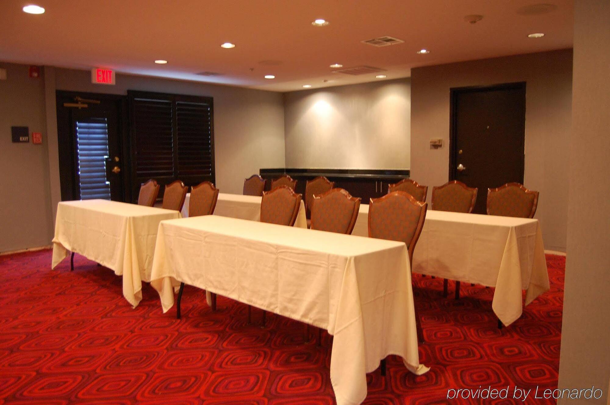 Holiday Inn Express Hotel & Suites Plano West - Frisco By Ihg Dış mekan fotoğraf