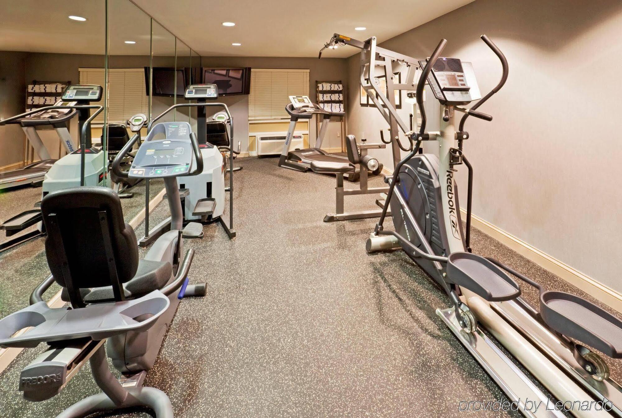 Holiday Inn Express Hotel & Suites Plano West - Frisco By Ihg Dış mekan fotoğraf