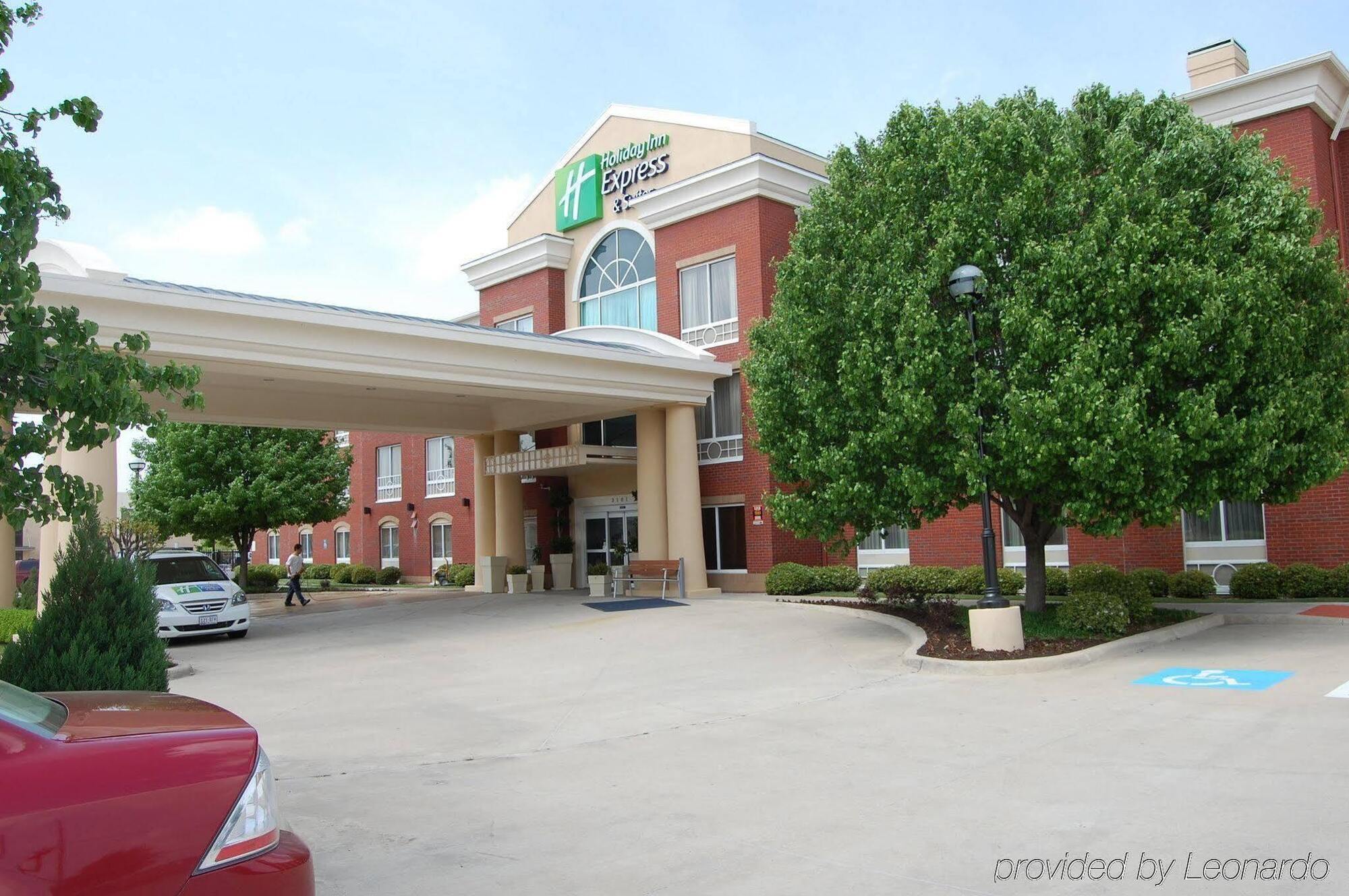 Holiday Inn Express Hotel & Suites Plano West - Frisco By Ihg Dış mekan fotoğraf